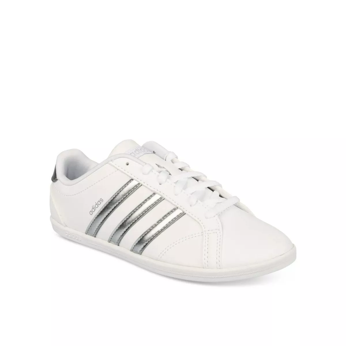 Baskets BLANCHES ADIDAS Coneo QT