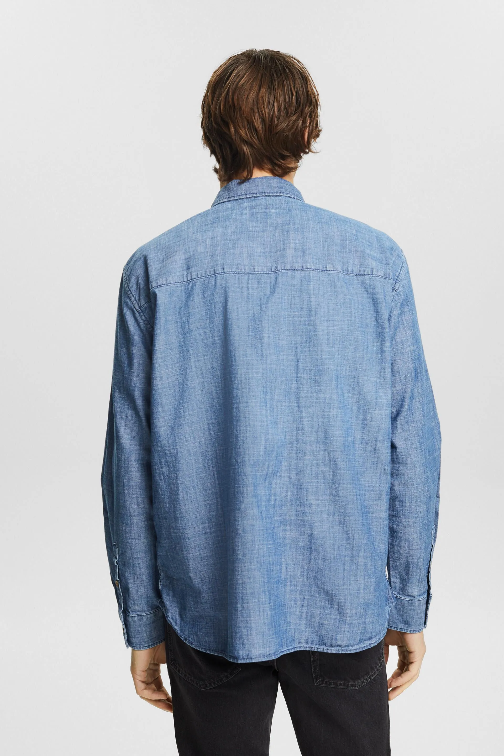 Chemise à col boutonné en chambray