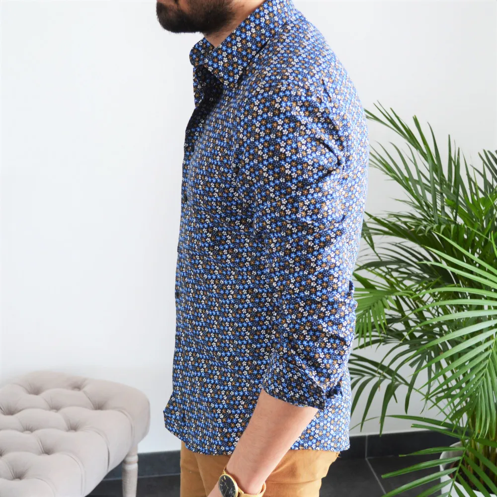 chemise homme bleu marine à fleurs