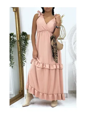 Longue robe rose croisé au buste avec noeuds aux épaules