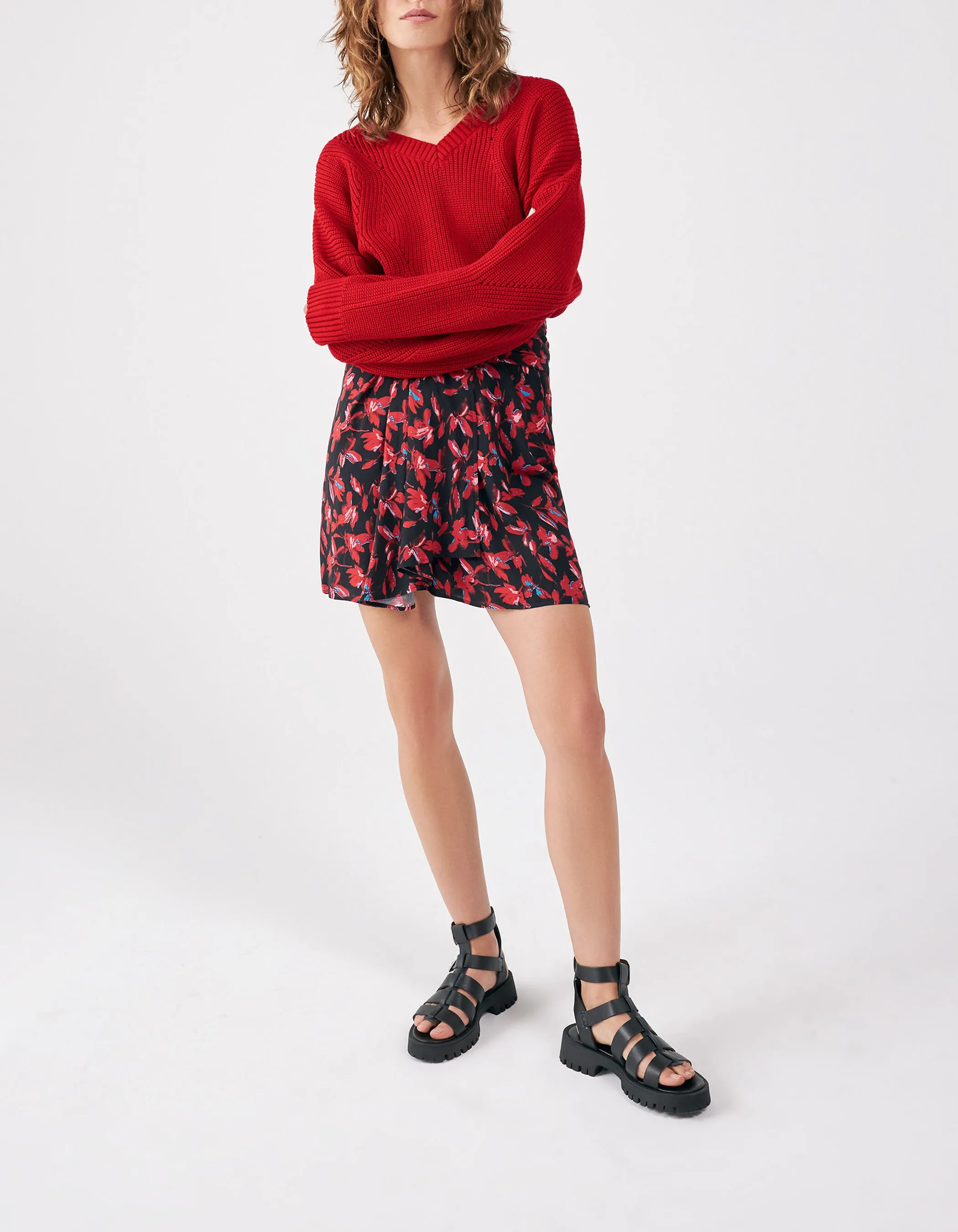 Pull rouge encolure V tricot fantaisie Femme