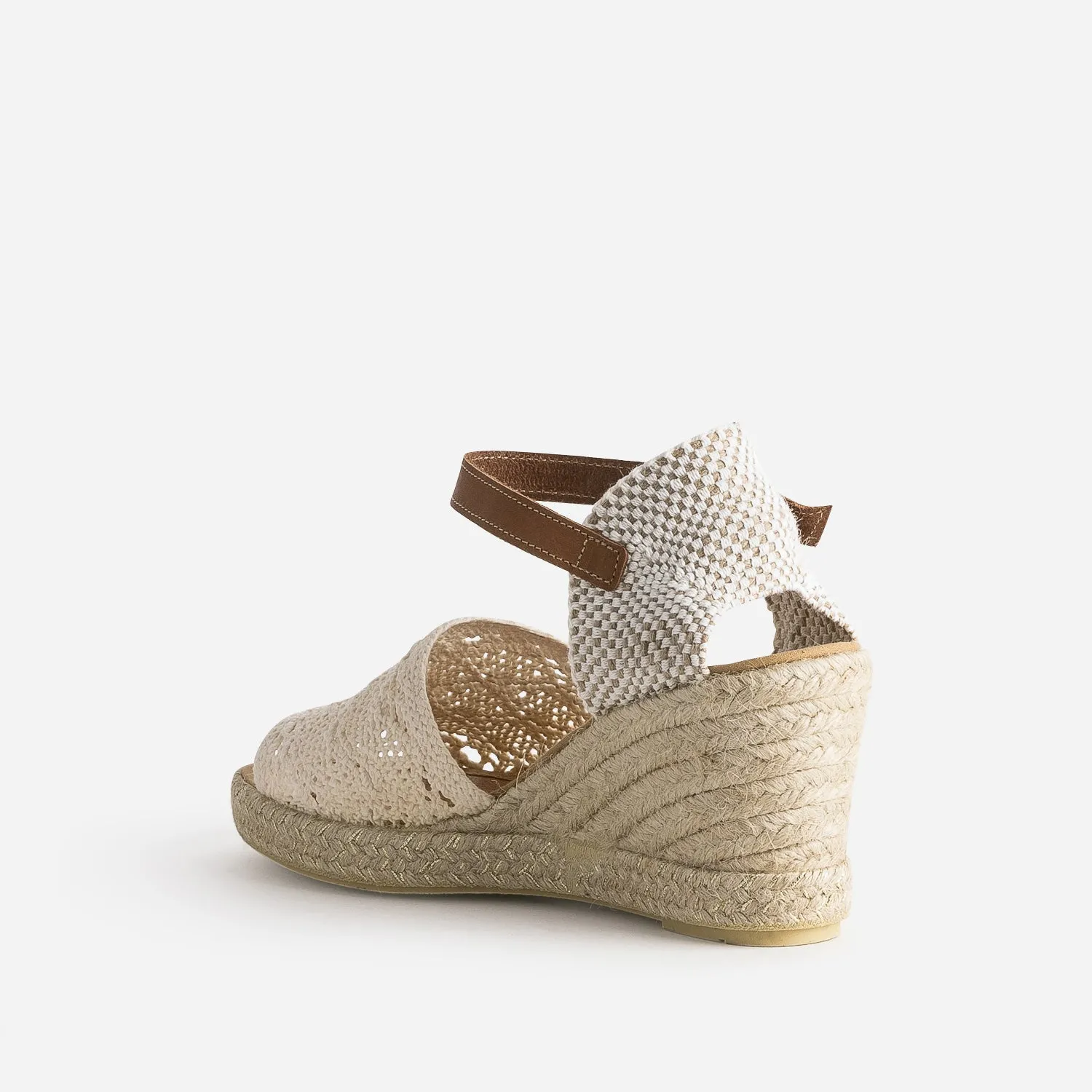 Sandale compensée écrue façon macramé - Sandales Femme | ERAM