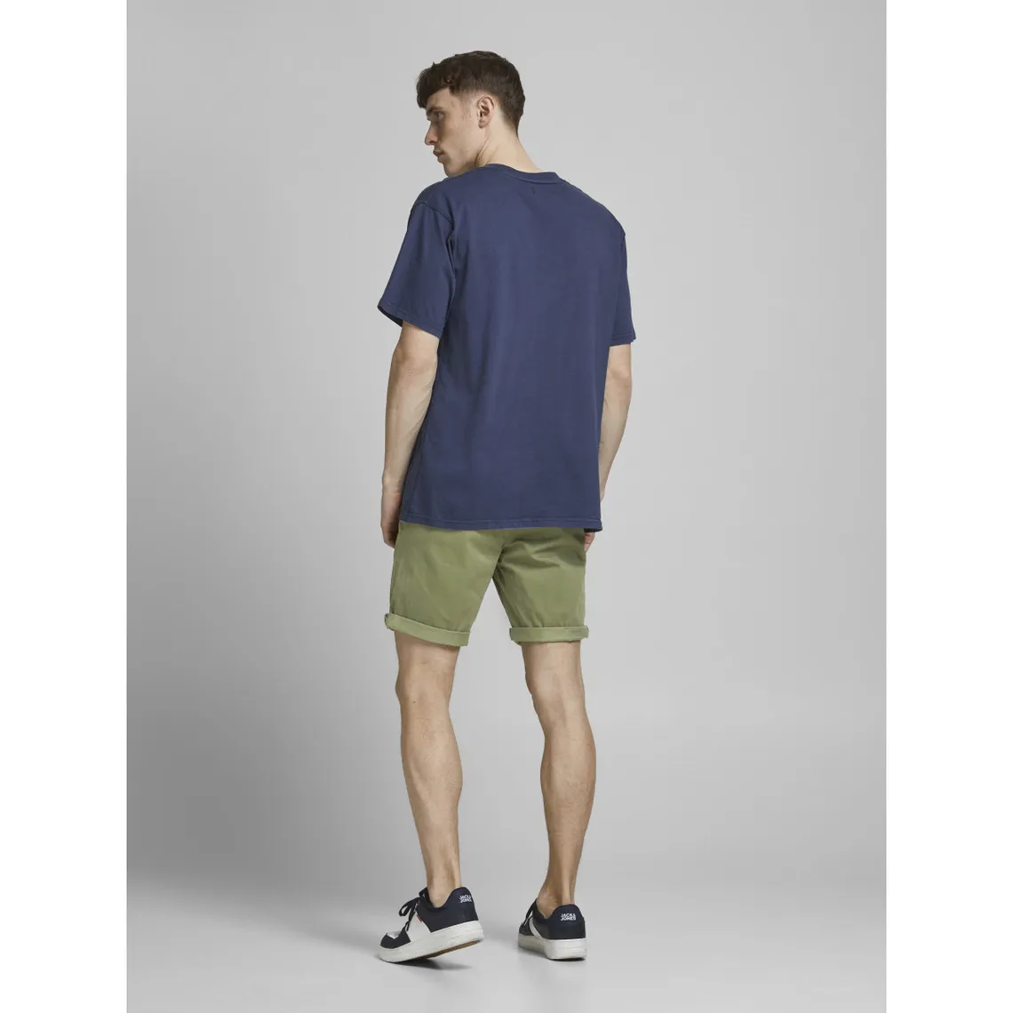 Short chino Regular Fit Vert foncé en coton | 3 Suisses