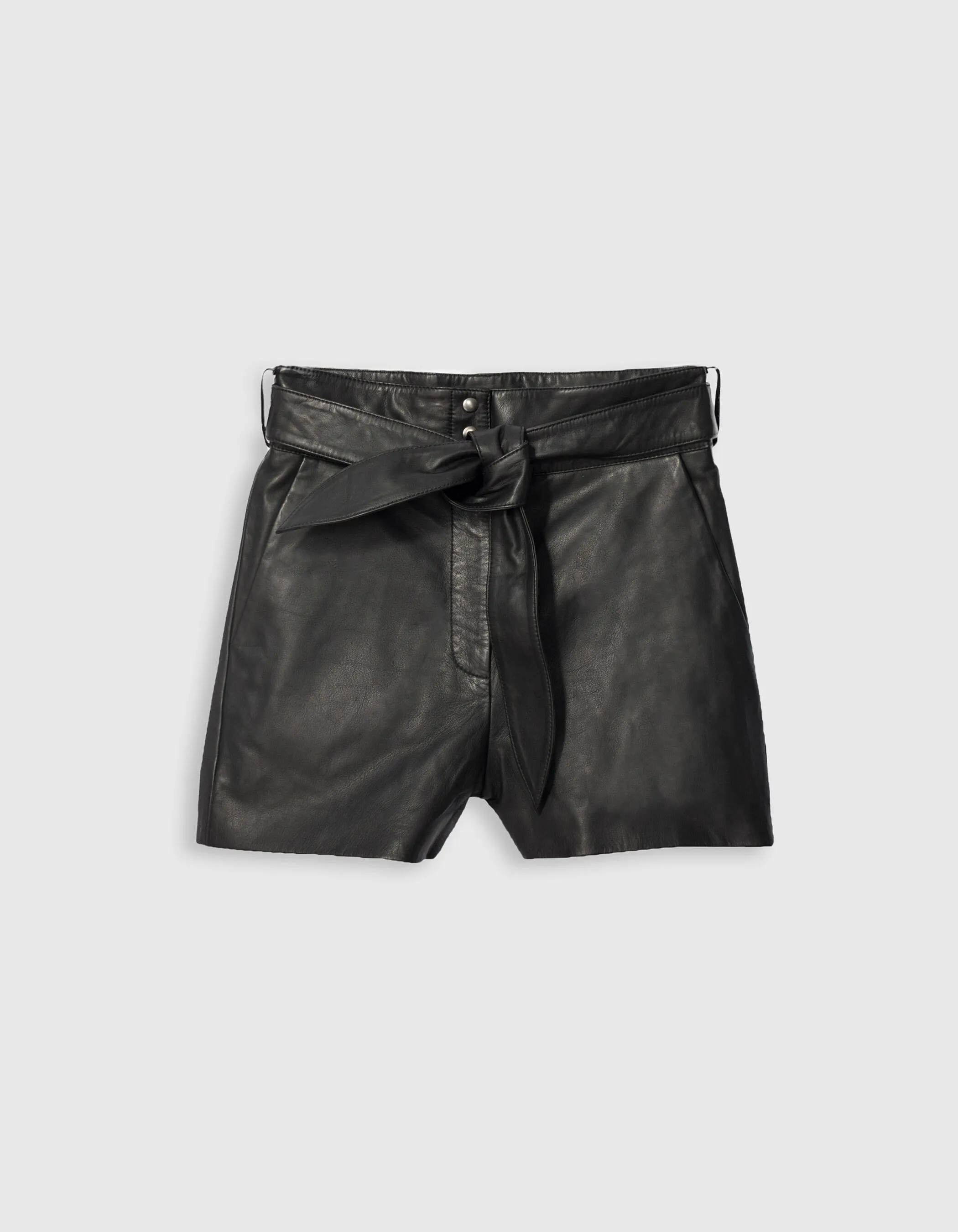 Short cuir d'agneau femme