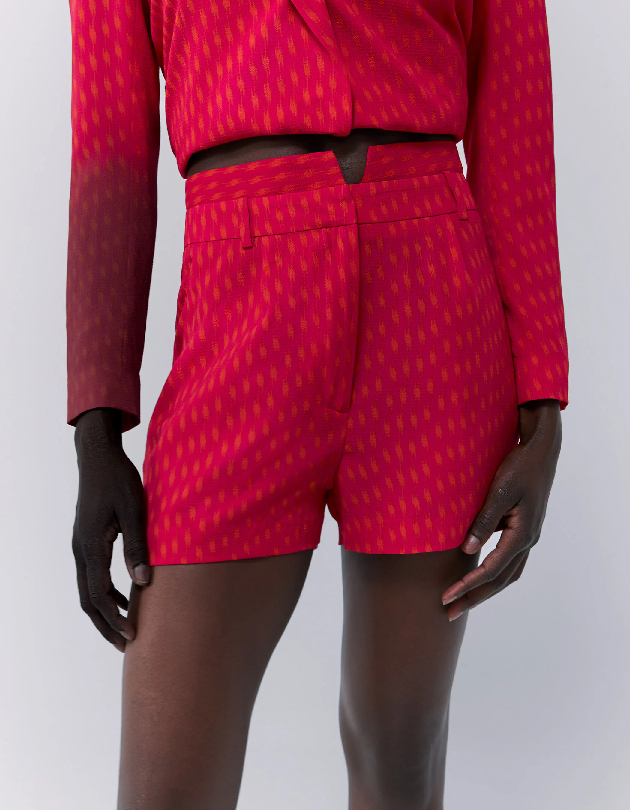 Short de tailleur imprimé fushia femme