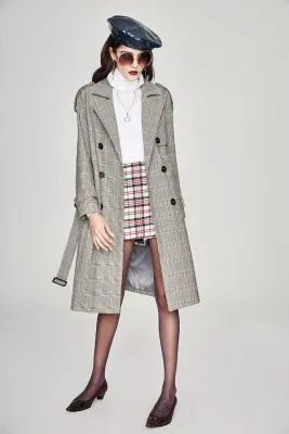 Trench-coat long à carreaux vintage pour femme